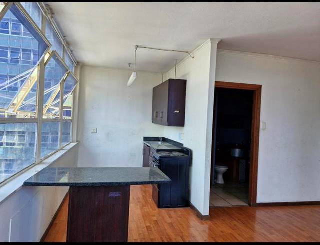 1 BEDROOM APARTMENT FOR SALE IN JOHANNESBURG CBD